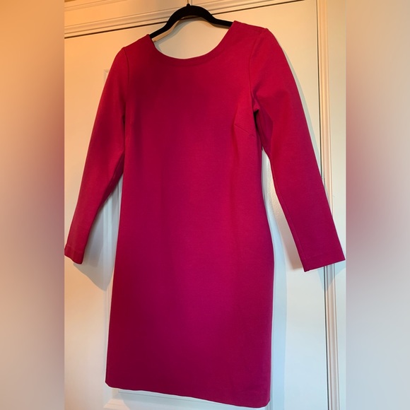NWOT BANANA REPUBLIC DARLING DRESS. V-BACK W/GOLD ZIPPER. FUSHIA COLOR-STUNNING - Picture 1 of 10